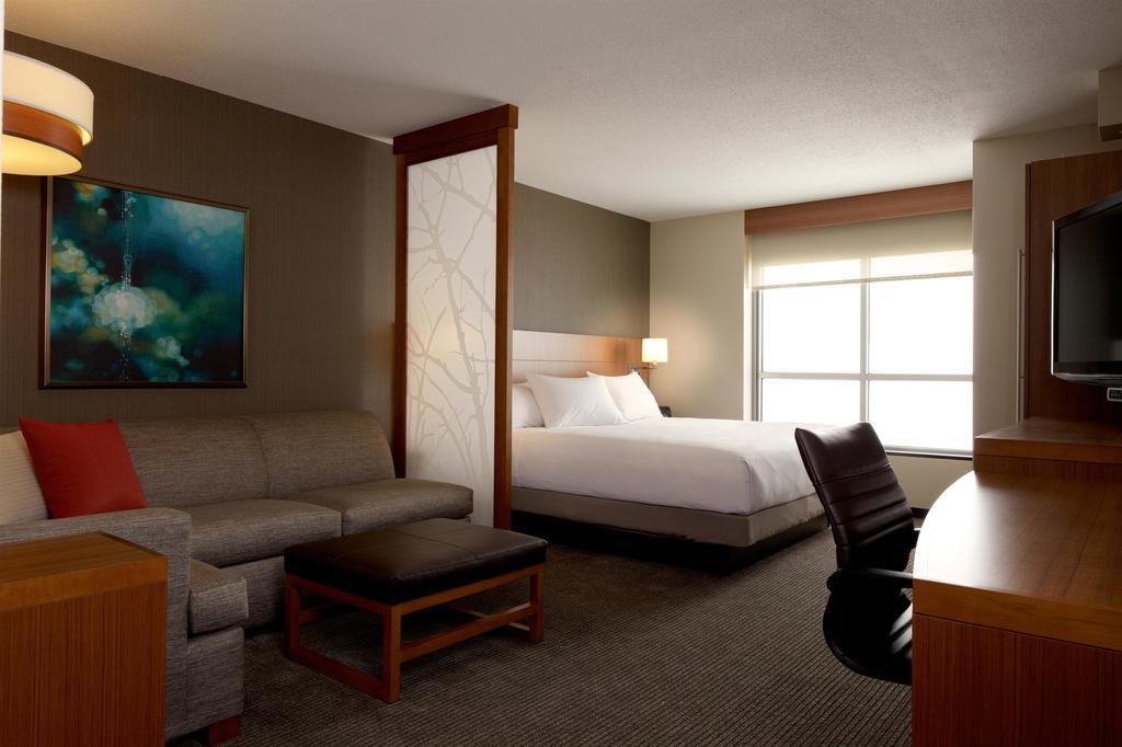 Hyatt Place Шарлотсвилл Номер фото